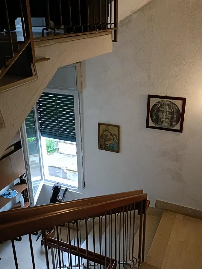 Mavipagi Apartment Верона Екстериор снимка