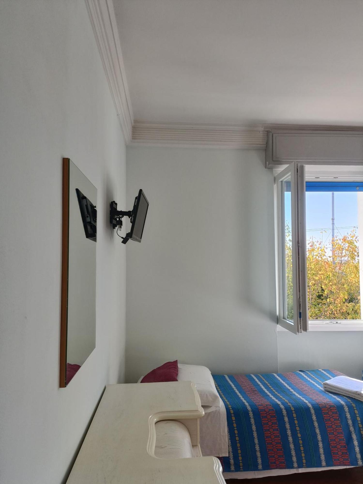 Mavipagi Apartment Верона Екстериор снимка